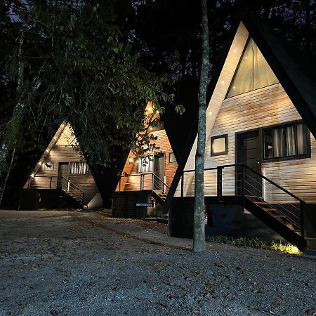 Chale Villa Nature Campos do Jordao Exterior photo